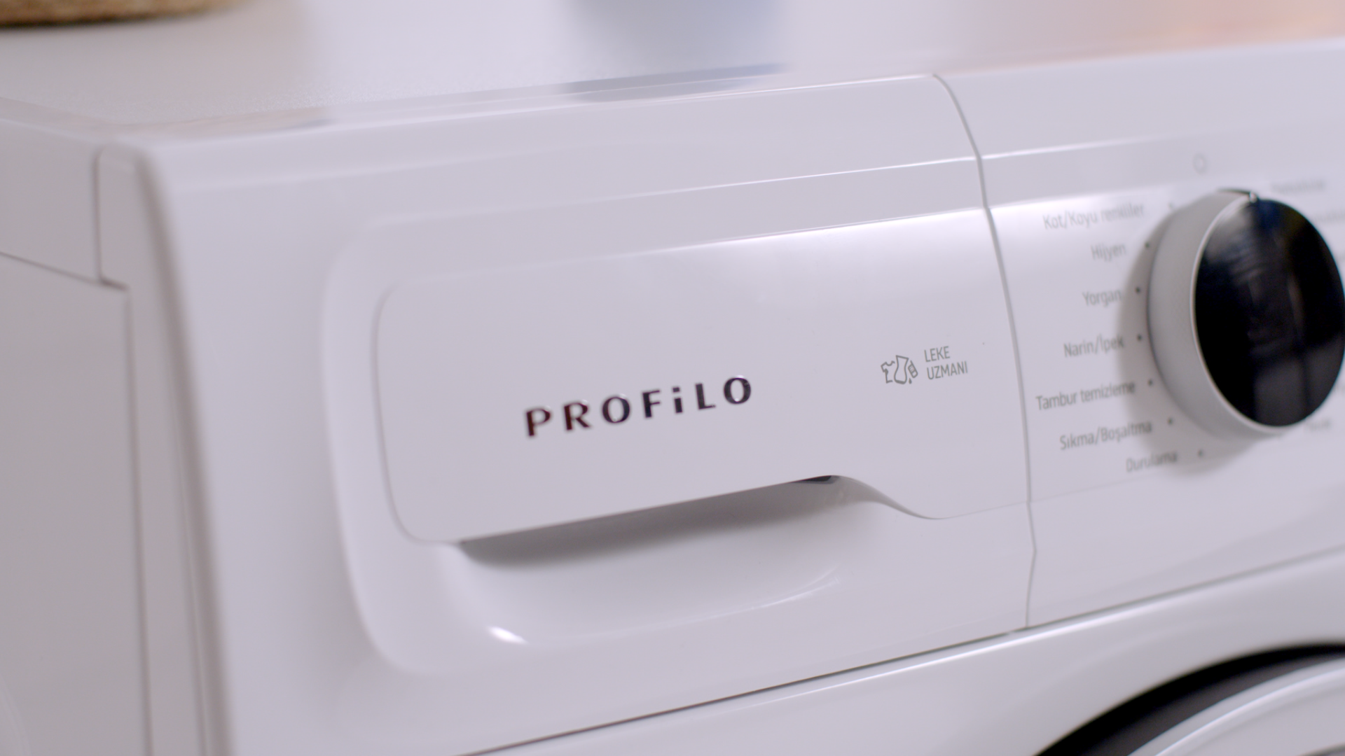 Profilo CGA242X3TR 1200 Devir 9 kg Çamaşır Makinesi